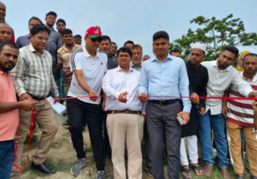 ভোলা ধনিয়া ইউনিয়নের ৪ কিলোমিটার খাল খনন কার্যক্রমের উদ্বোধন